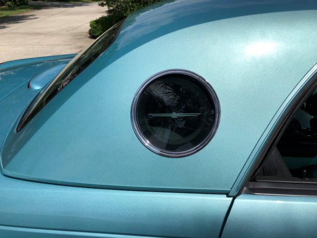Thunderbird-Porthole-Emblems-car.jpg