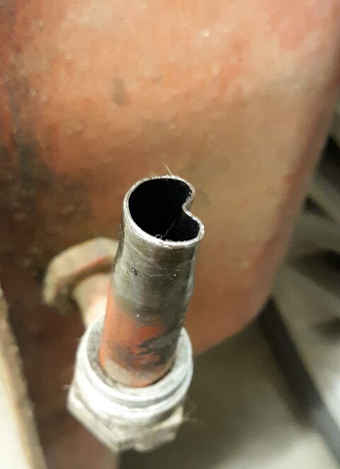oil pickup tube inlet.jpg