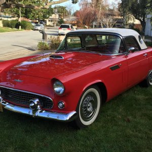 1956 Ford Thunderbird recently sold for 30,500