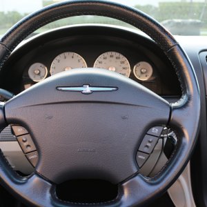 2003 James Bond Ford Thunderbird Steering Wheel