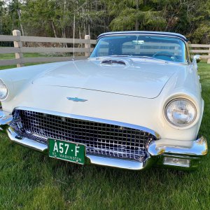 1957 Ford Thunderbird F-Code Front View