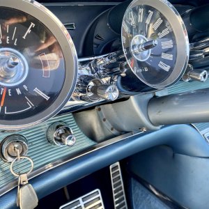 1963 Ford Thunderbird Sports Roadster Instrument cluster