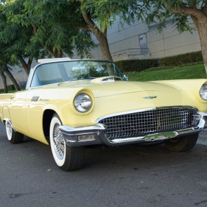 1957 Ford Thunderbird E Code Front View