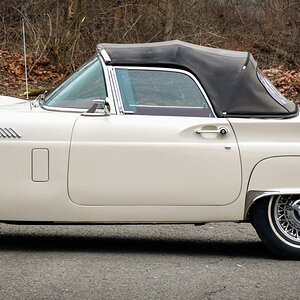 Paxton McCulloch Supercharged 1957 Ford Thunderbird
