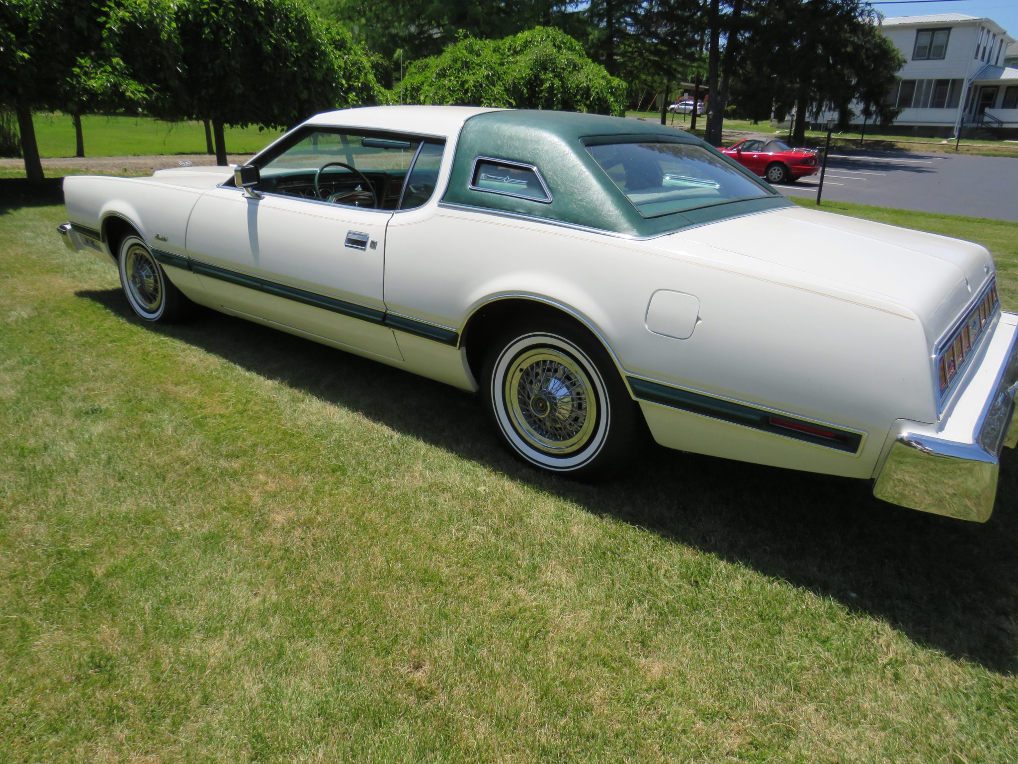 1975 Ford Thunderbird with Jade Luxury Group